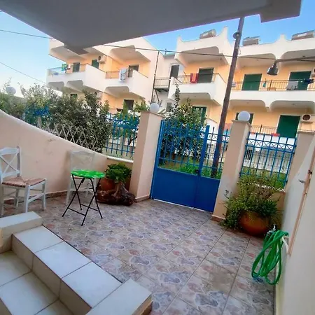 Fanis & Polina -mavrovouni Apartment