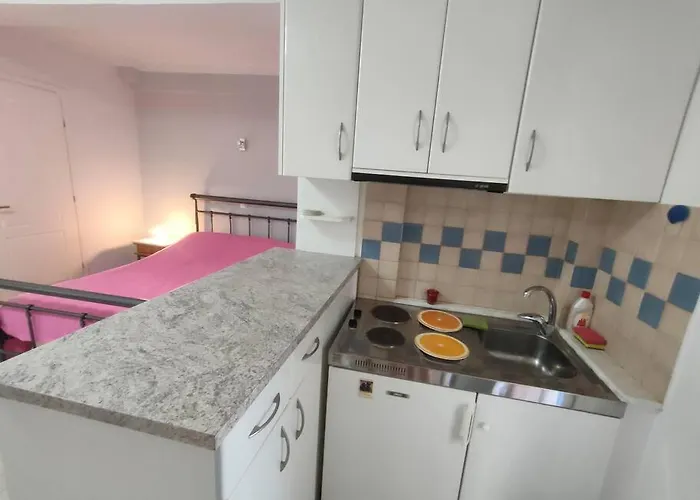 Fanis & Polina -mavrovouni Appartement *