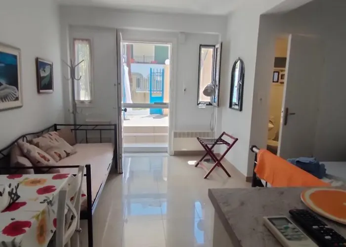 Fanis & Polina -mavrovouni Appartement *