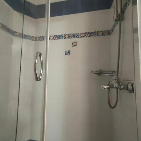 Fanis & Polina -mavrovouni Lägenhet *