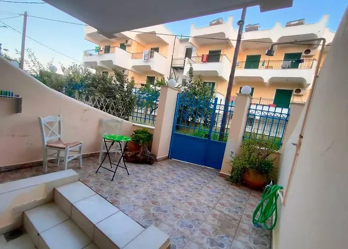 Fanis & Polina -mavrovouni Appartement